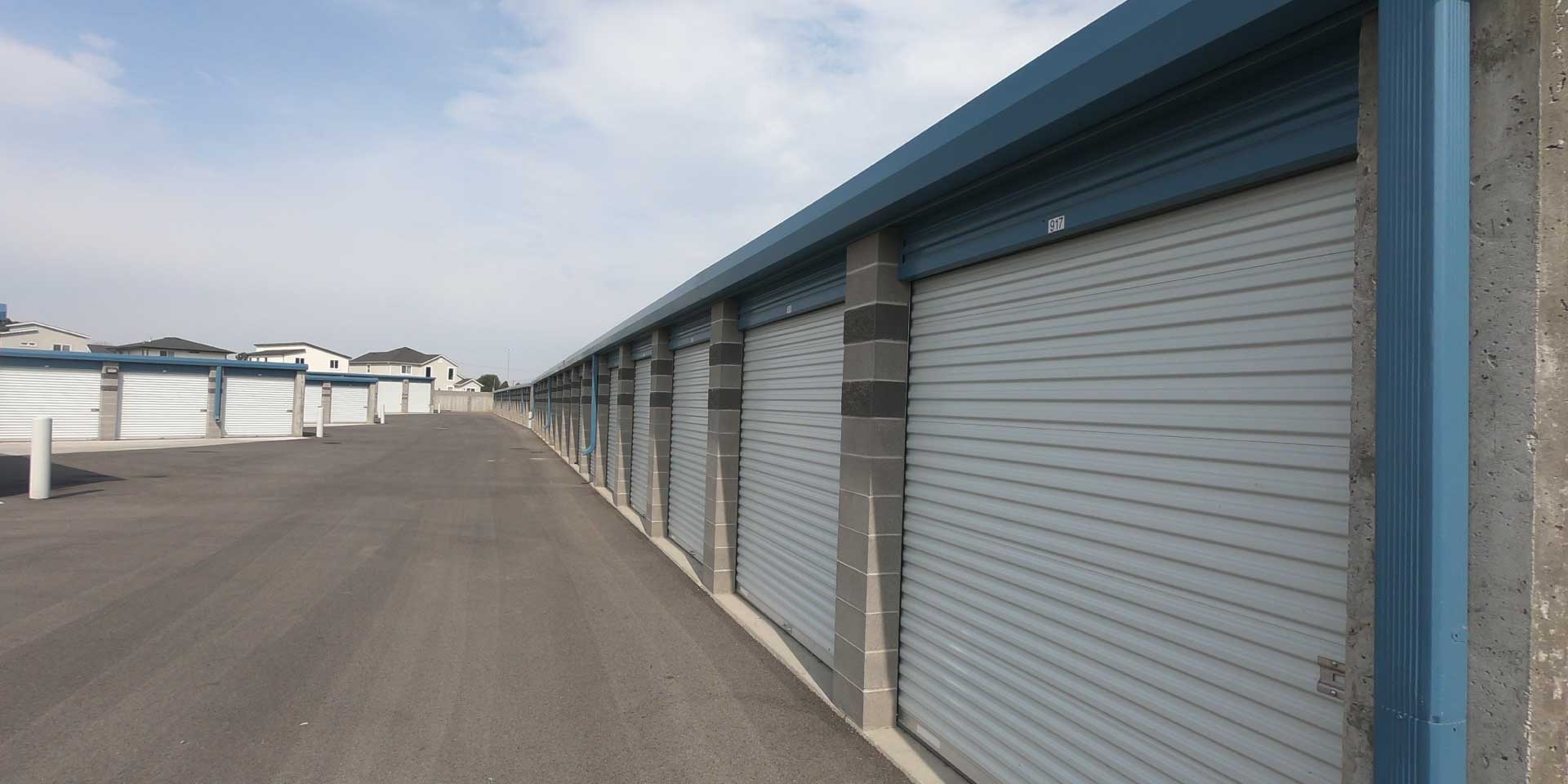 Exterior roll-up doors at Storage AF
